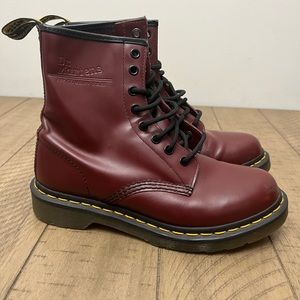 Women’s burgundy Dr. Martens.